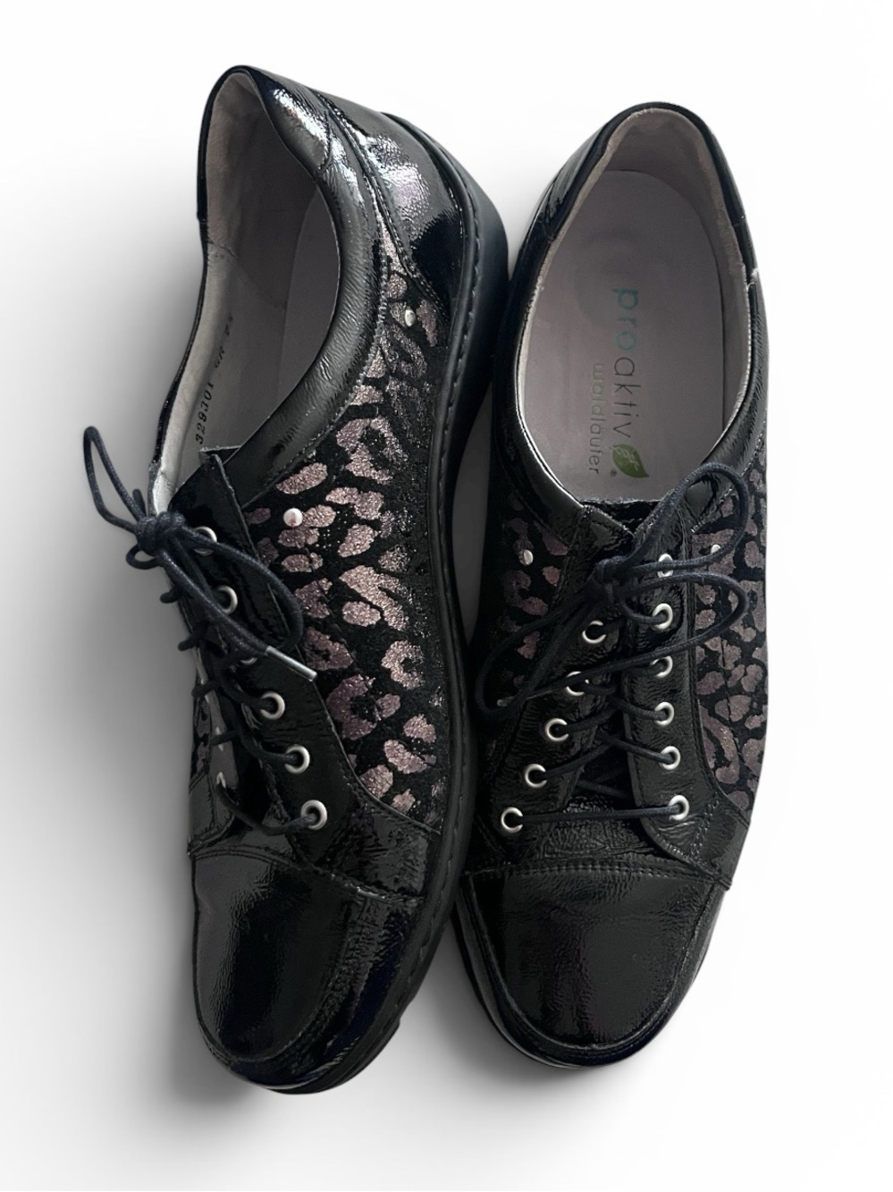WALDLAUFER Pro Aktiv Henni black leather rose gold leopard print shoes size 7.5